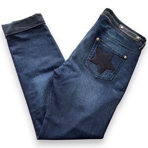 LOVE MOSCHINO Dark wash skinny jeans with star pocket Size 29